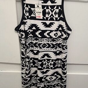 NWT - Express Monochrome Geometric Aztec Midi Dress - Body Con Sz S